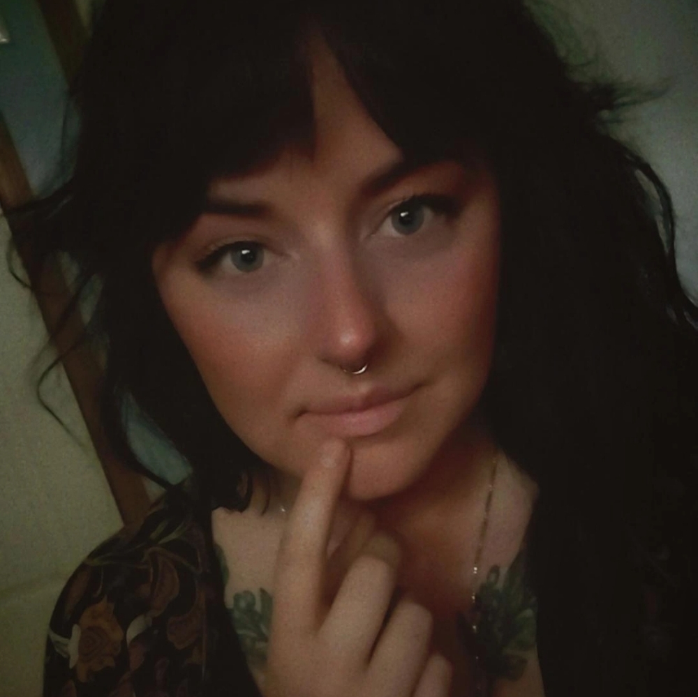 Meet your Posher, Sabrina